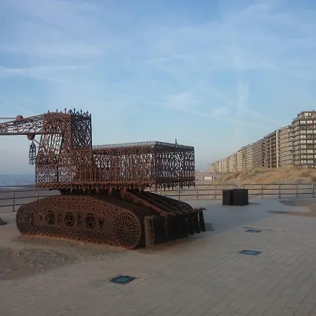Apartment - Frontaal Zeezicht Middelkerke